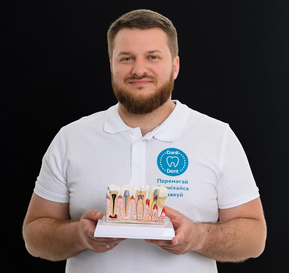 Імплантація зубів в Ірпені у стоматології Danli-Dent